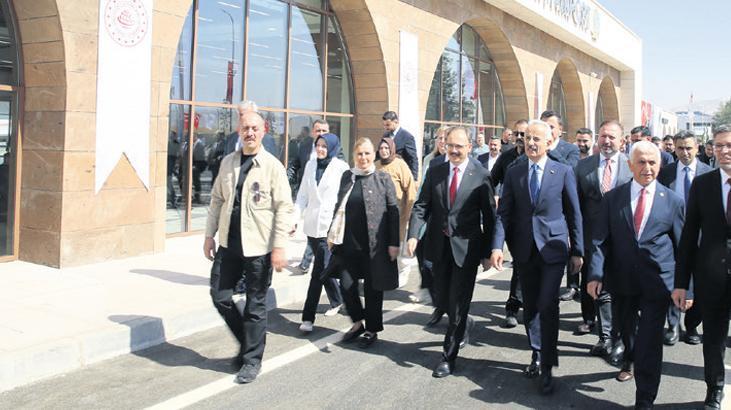Siirt Havalimanı’nda kapasite 250 bin oldu