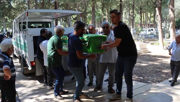 Silivri açıklarında batan gemide acı bekleyiş! Birinci kaptan Yaşar Kayhan’ın cenazesi toprağa verildi