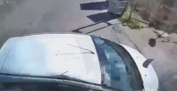 Sultanbeyli’de korkunç kaza! İETT otobüsü otomobile çarptı: 1’i bebek 4 kişinin yaralandı