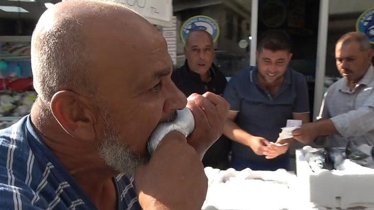 Tanesi 100 lira! Fiyatı duyurdu, sevinçten çiğ çiğ yedi