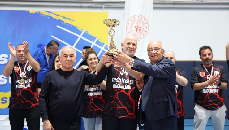 SACİT TERZİ HER YERDE! SADECE HİZMETTE DEĞİL, GÖNÜLLERDE DE YER EDİNİYOR