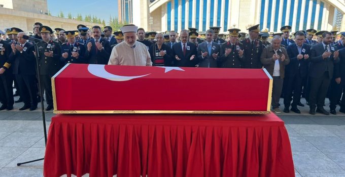 Ankara’daki askeri araç kazasında şehit olan Albay Sayit Gökgöz son yolculuğuna uğurlandı
