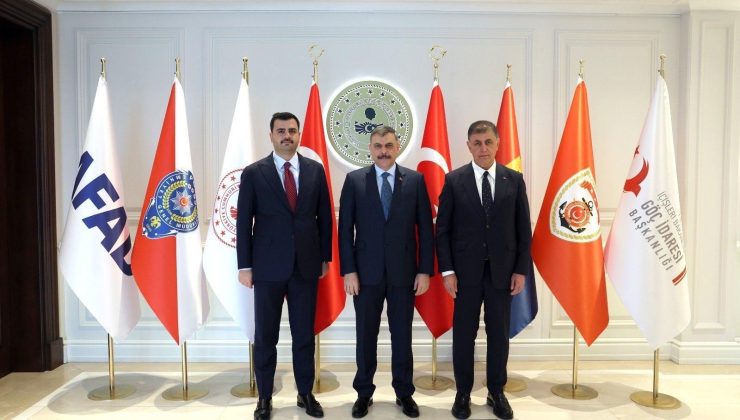 Bakan Çiftçi, AK Parti’li İnan ve Cemil Tugay’ı kabul etti