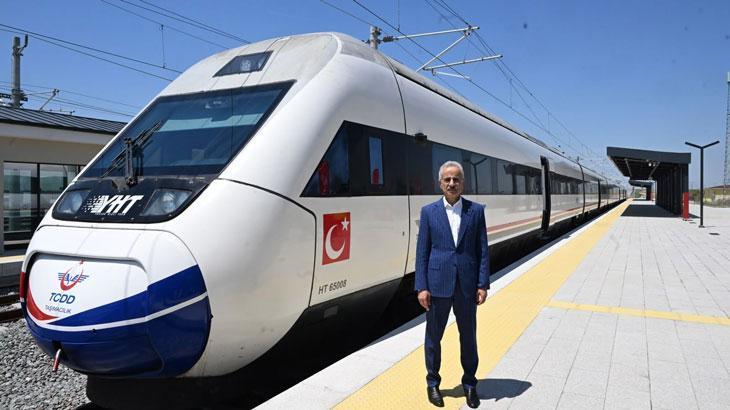 Bakan Uraloğlu: YHT ağına doğrudan bağlı il sayısı 14’e çıkıyor