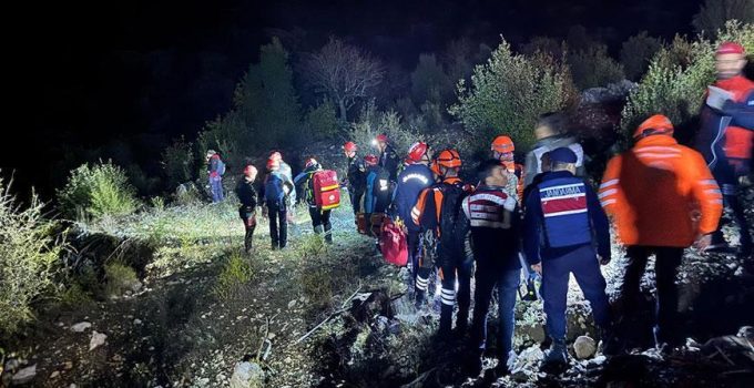 Isparta’da kanyonda facia! İHH eğitmeni hayatını kaybetti: 10 kişi için zamanla yarış