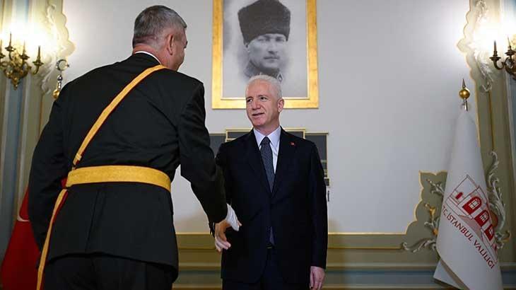 İstanbul Valisi Gül, Cumhuriyet Bayramı kutlamaları kapsamında tebrikleri kabul etti