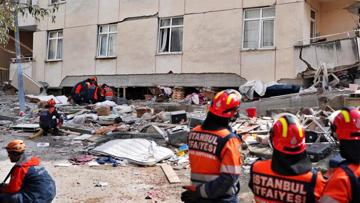 İstanbul’da çöken bina sonrası gözaltılar başladı