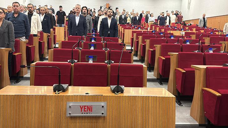 İzmir Büyükşehir Belediye Meclisi yeterli çoğunluk sağlanamadığı için toplanamadı