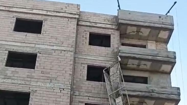 Mersin’de acı olay! İnşaat iskelesinden düşen iki kardeşten biri yaşamını yitirdi