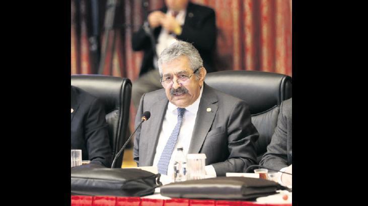 MHP’li Yıldız’dan fon krizi için anayasa hatırlatması