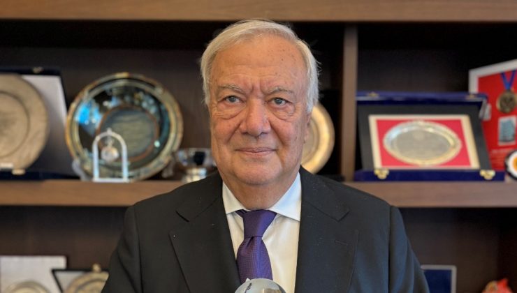 Prof. Dr. Necmettin Pamir Altın Nöron Ödülü aldı