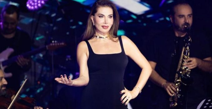 Sahnesi görkemli, hayatı sade! Ebru Yaşar’dan mütevazı sözler