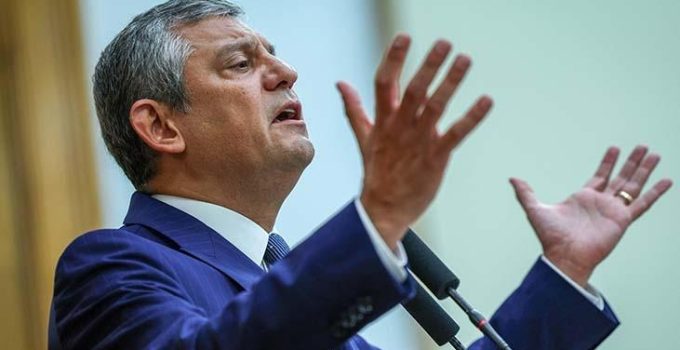 Yeni Parti Genel Başkanı Özgür Özel’den Cemil Tugay tepkisi: ‘İçim yanıyor, içim’