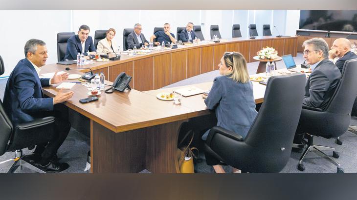 YENİ Parti’de ‘bağış’ sıkıntısı